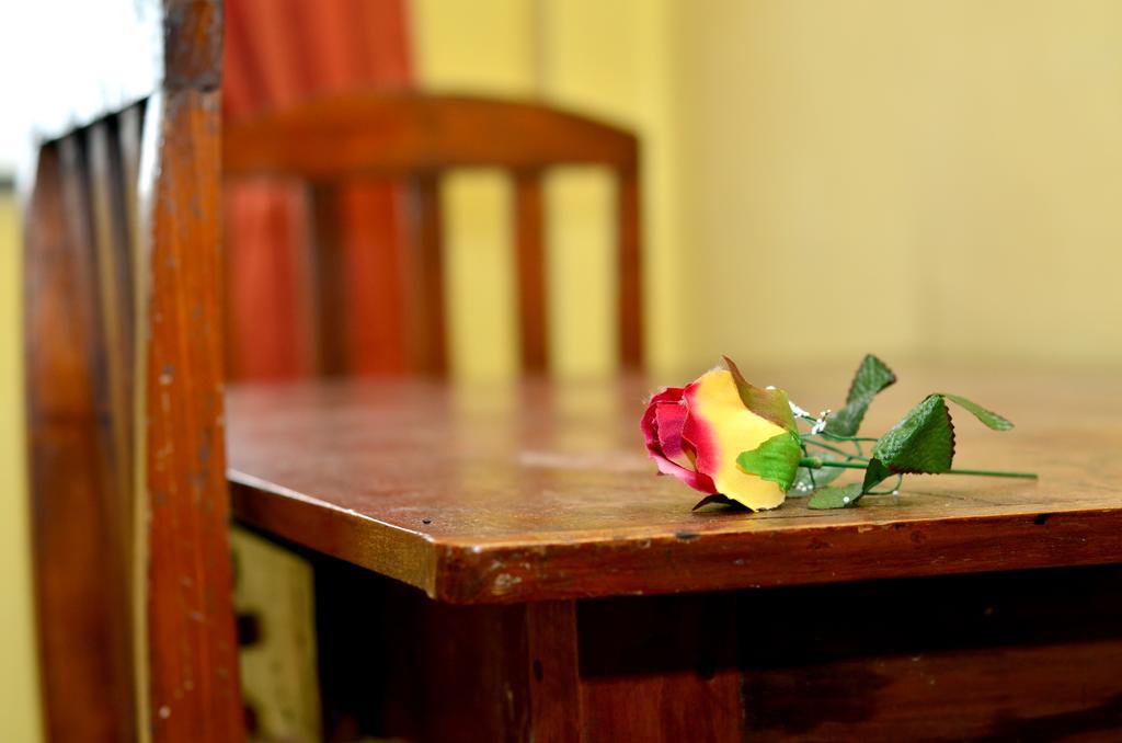 The Garden Rest Hotel Kandy Room photo