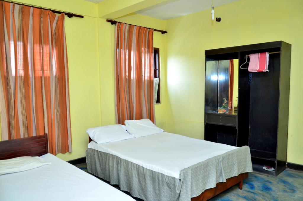 The Garden Rest Hotel Kandy Room photo